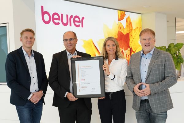 v.l.n.r.: Sebastian Kebbe, René Efler, Kerstin Glanzer und Markus Bisping