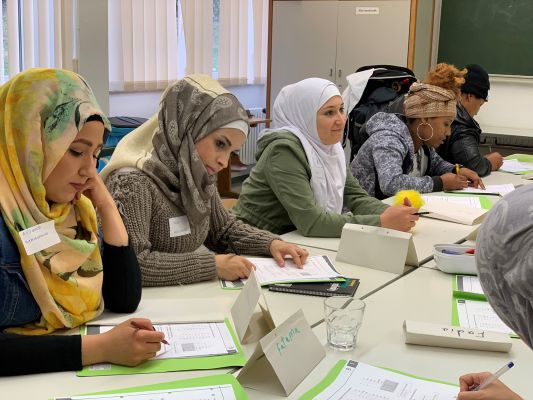 Deutschkurse im Projekt "Golden Hearts Ulm"