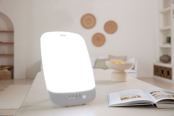 Produktabbildung Tageslichtlampe Beurer TL 85