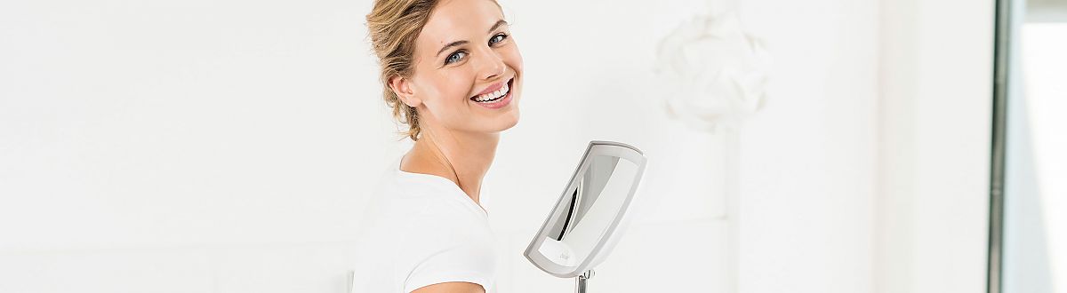 Beurer illuminated cosmetics mirror 
