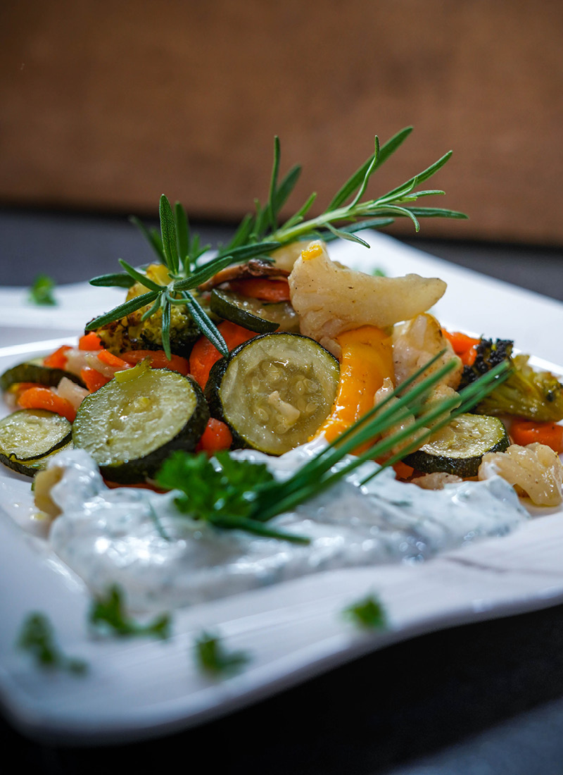 Bachofen Gemüse mit Kräuter Dip